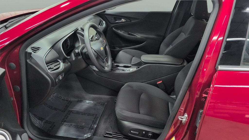 Used 2024 Chevrolet Malibu LT FWD image 8