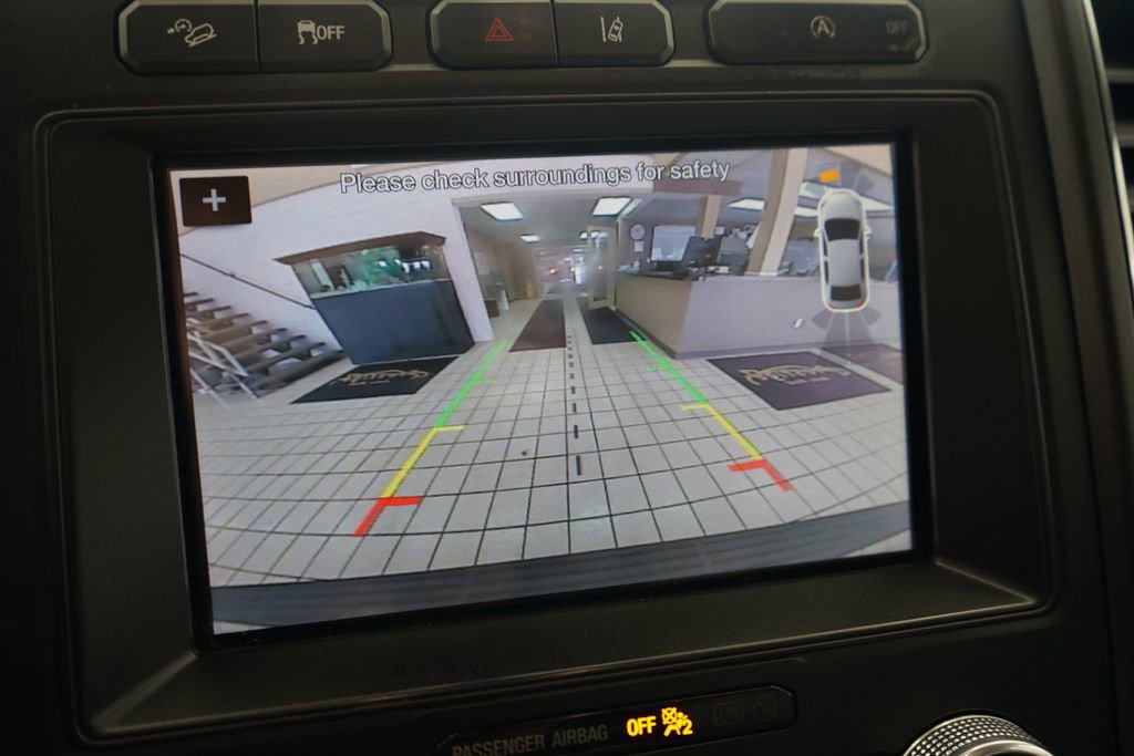 Used 2019 Ford Expedition Limited w/ Equipment Group 301A image 9