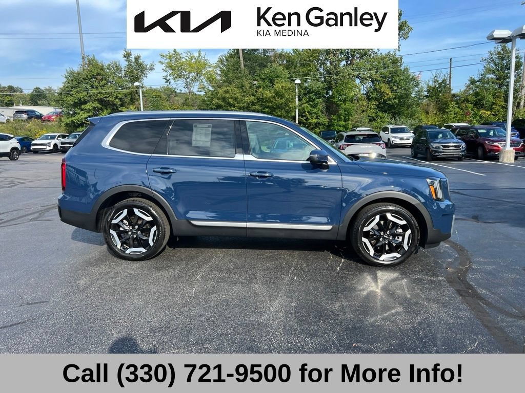 Certified 2024 Kia Telluride S w/ S Sunroof Package AWD/4WD image 8