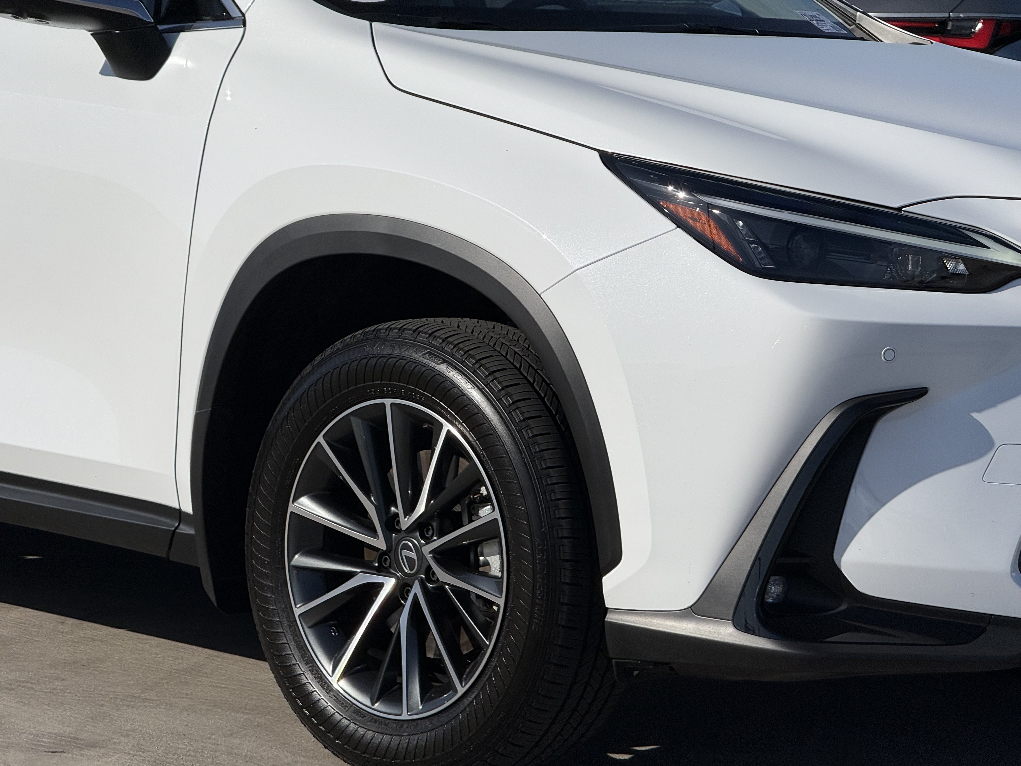 Certified 2026 Lexus NX 350h AWD w/ Accessory Package (2T) image 4