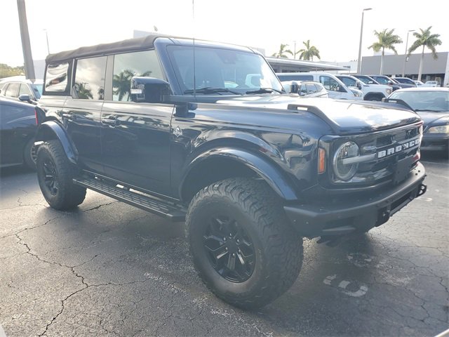 Used 2021 Ford Bronco Outer Banks image 2
