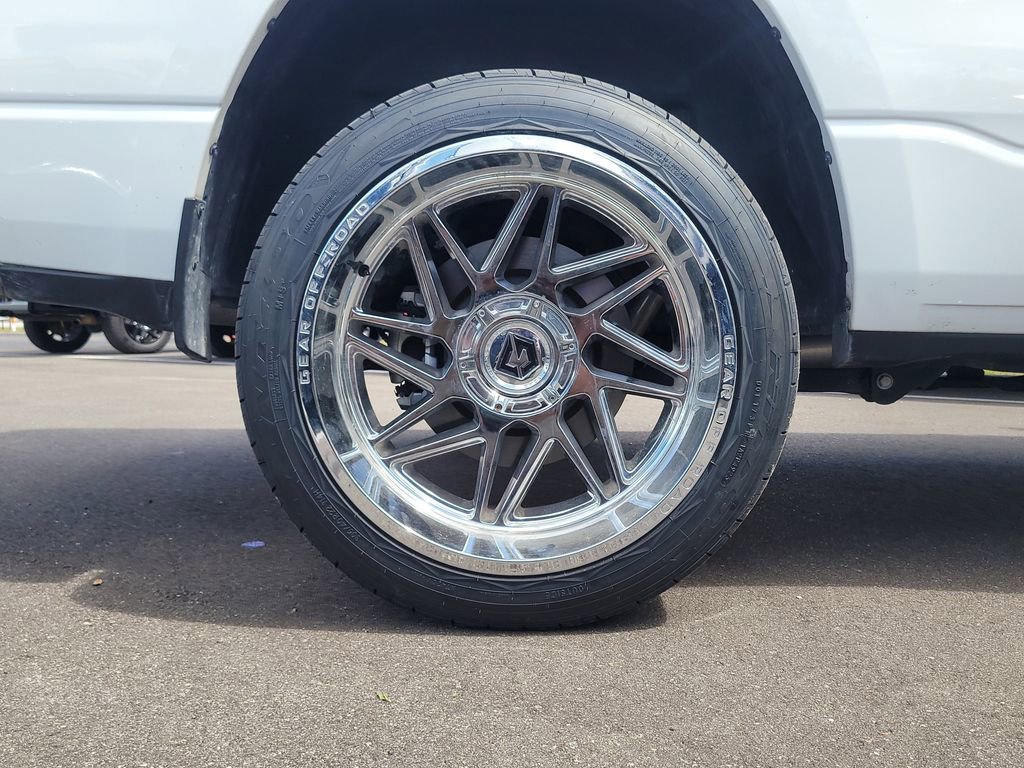 Used 2024 RAM 1500 Big Horn image 5