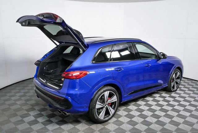 Used 2025 Audi SQ5 Premium Plus AWD/4WD image 28