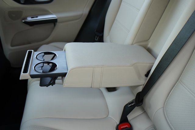 New 2026 Mercedes-Benz GLC 300 image 25