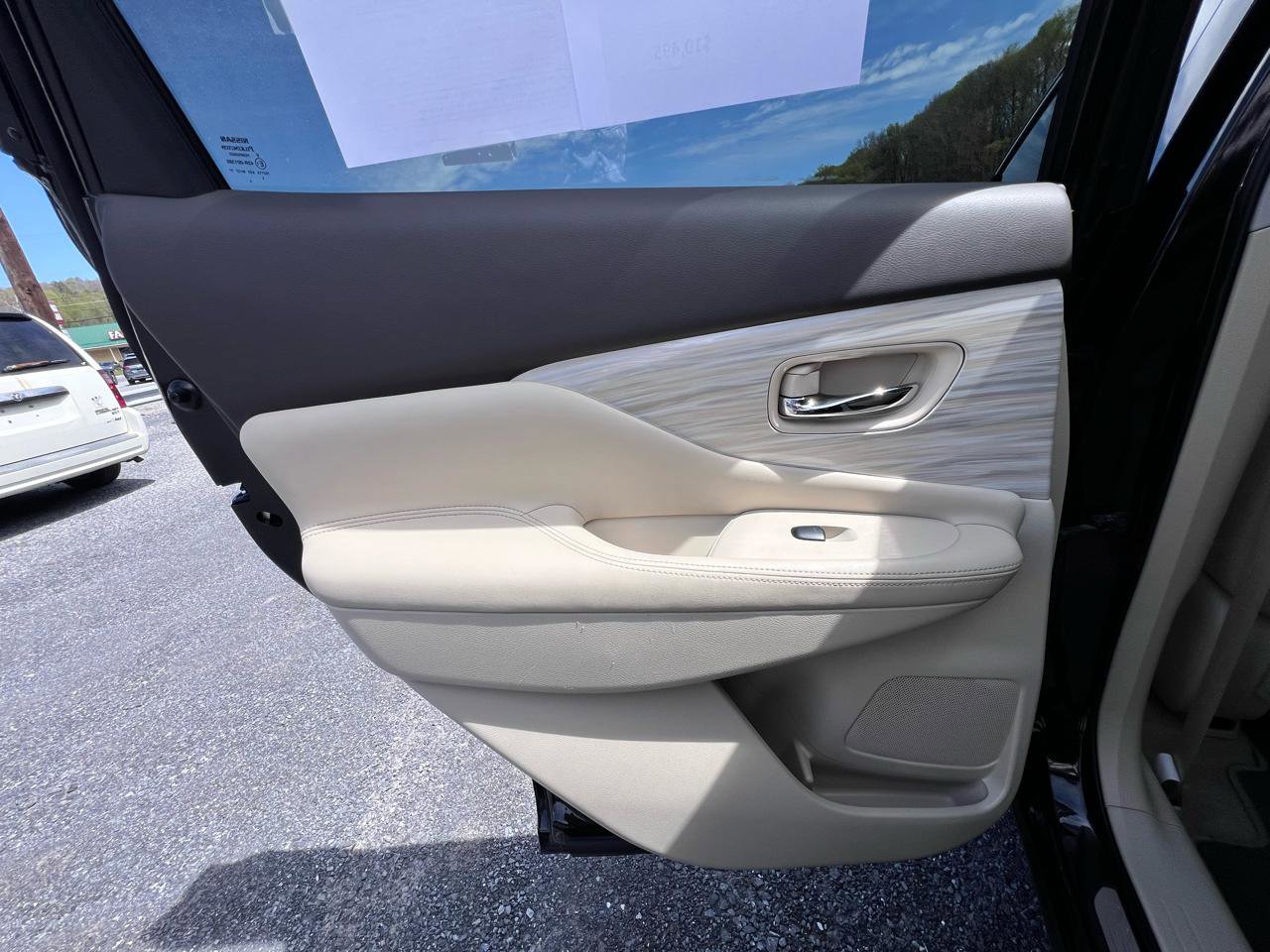 Used 2015 Nissan Murano S w/ Navigation Package AWD/4WD image 21