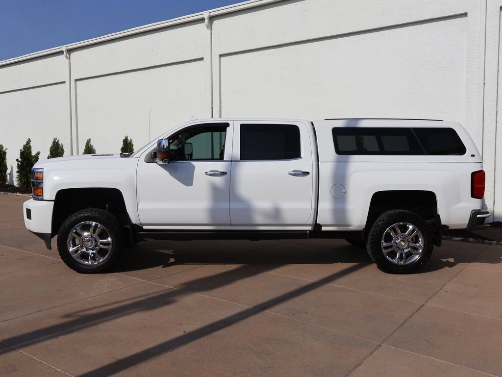 Used 2016 Chevrolet Silverado 2500 High Country w/ Duramax Plus Package AWD/4WD image 3