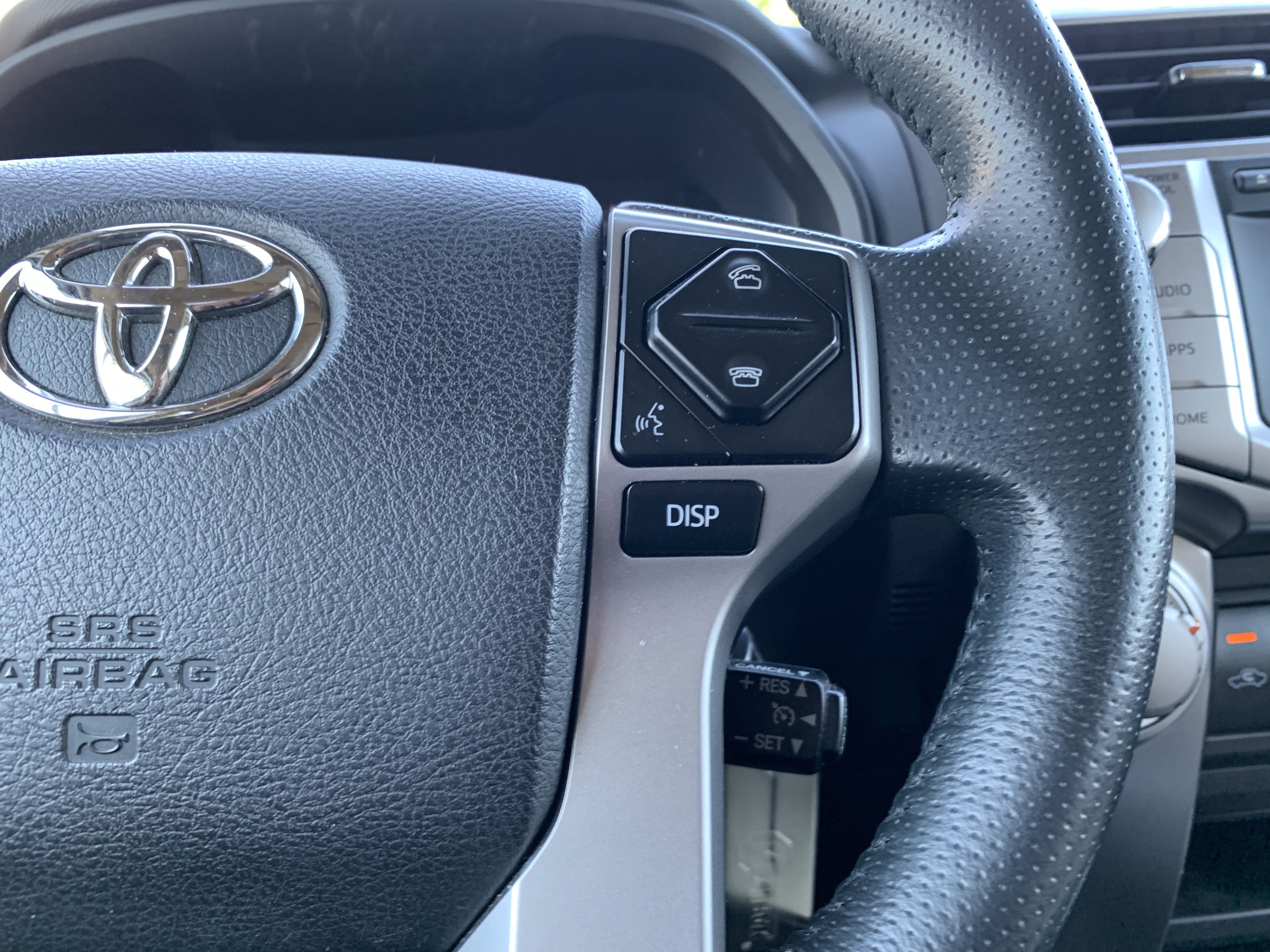Used 2016 Toyota 4Runner SR5 AWD/4WD image 19