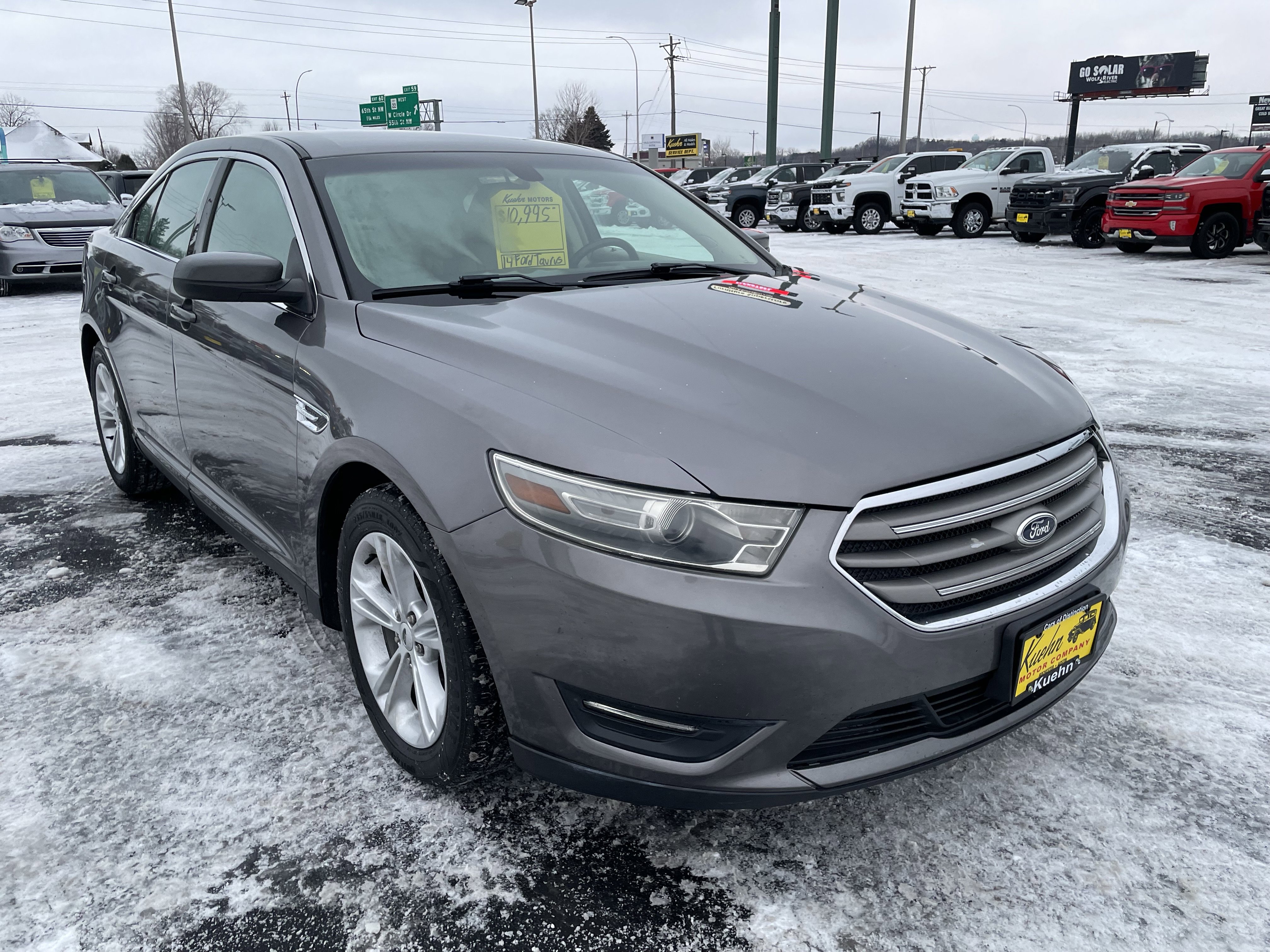 Used 2014 Ford Taurus SEL w/ Equipment Group 201A image 2