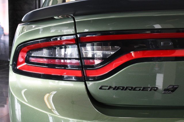 Used 2023 Dodge Charger SXT w/ Blacktop Package AWD/4WD image 11