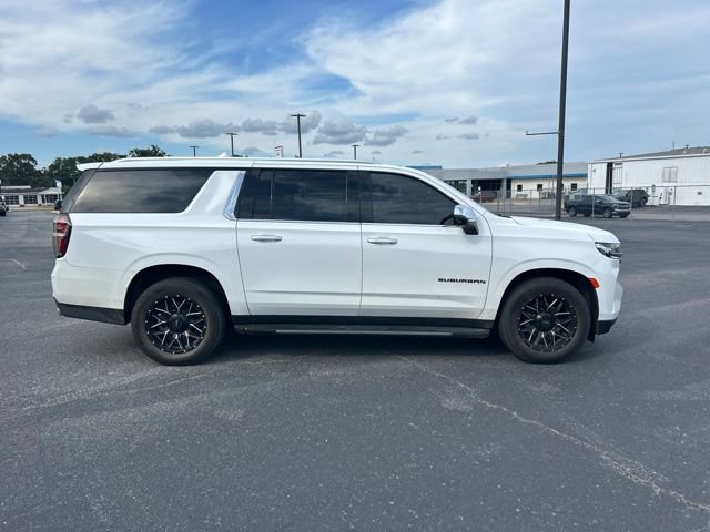 Used 2021 Chevrolet Suburban Premier w/ Premium Package RWD image 5