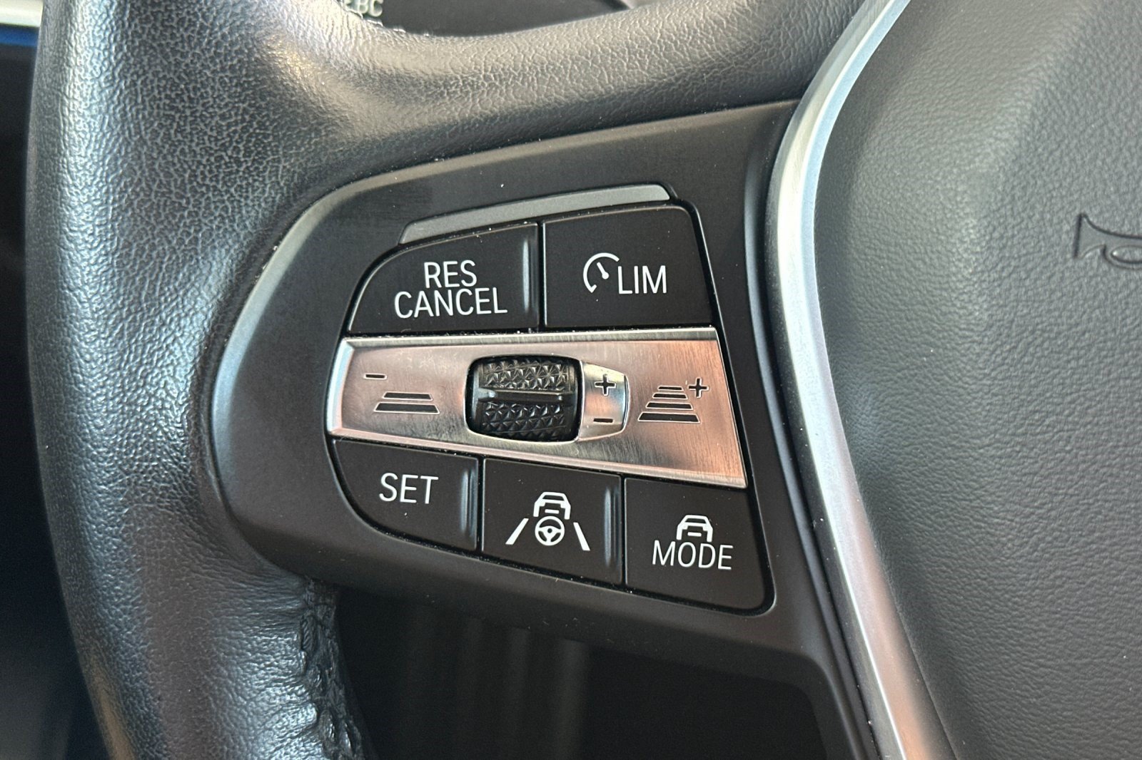 Certified 2023 BMW i4 eDrive35 RWD image 30