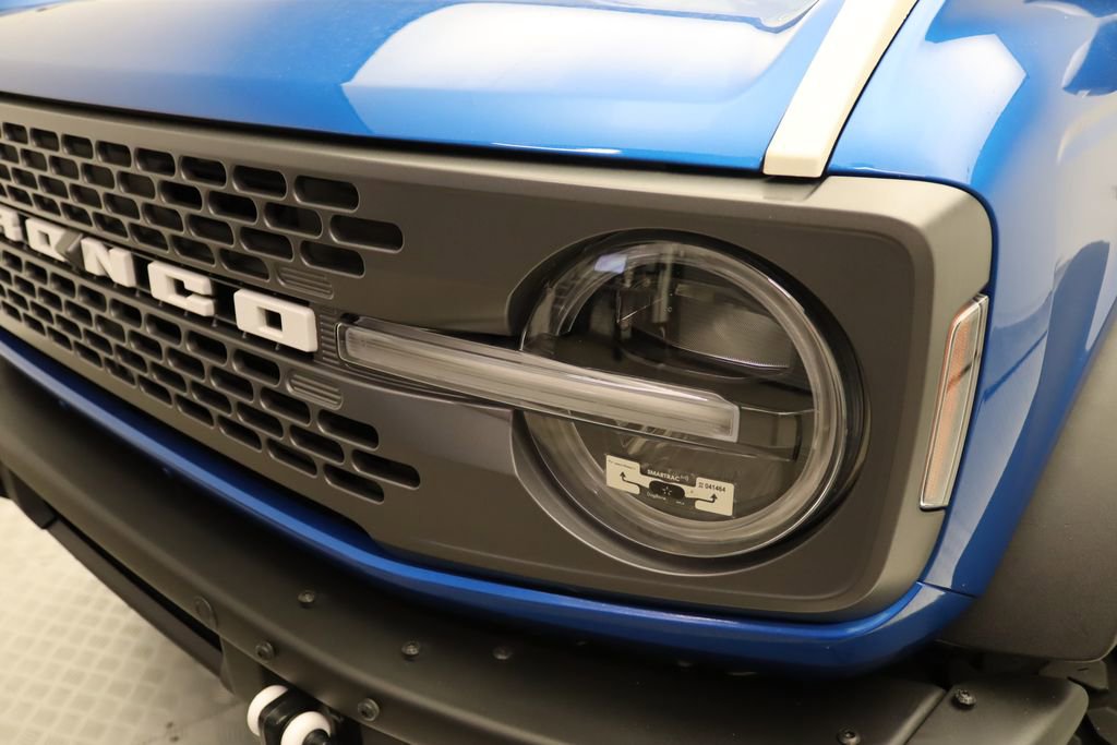 Used 2021 Ford Bronco Badlands image 3