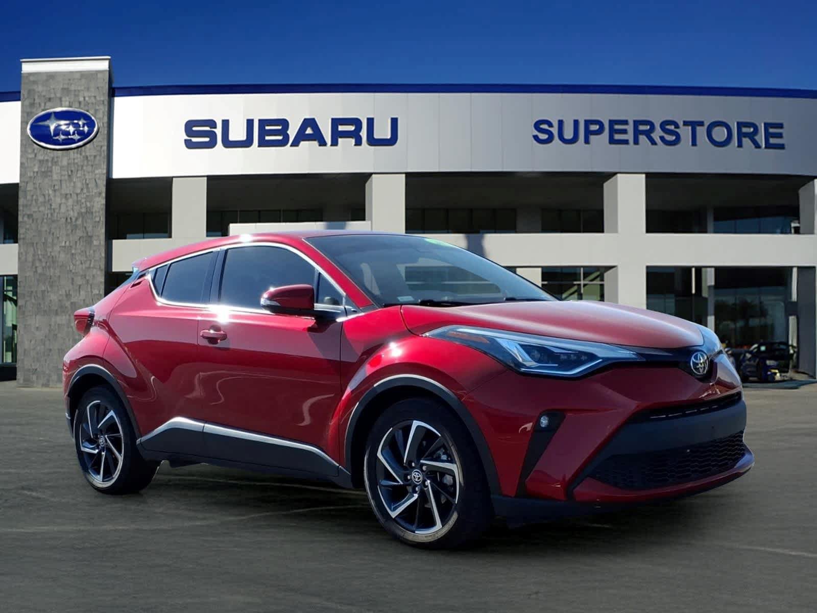 Used 2022 Toyota C-HR Limited FWD image 1