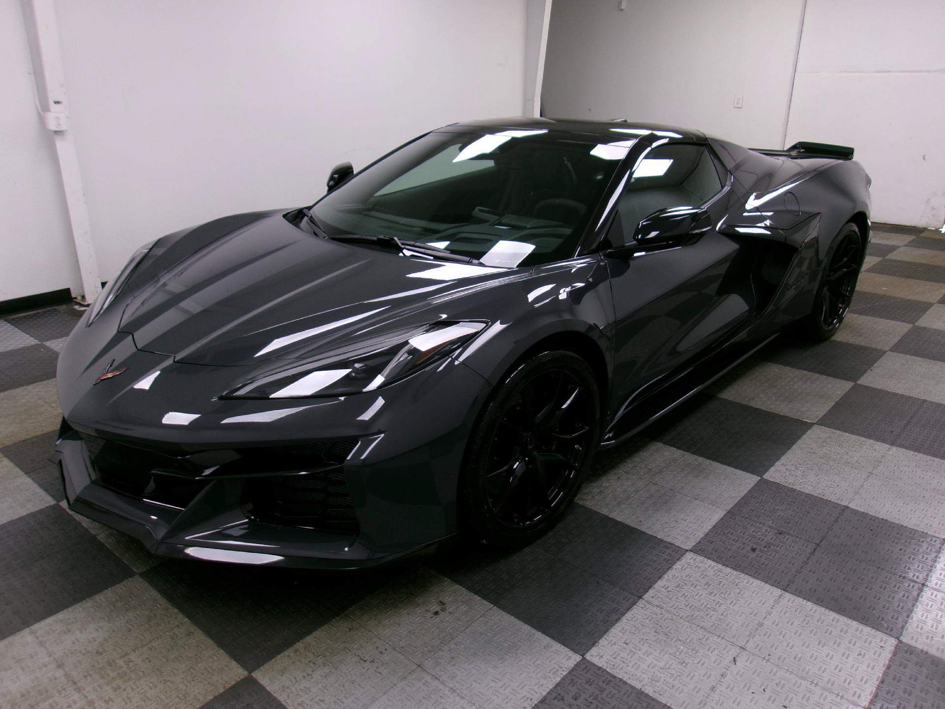 New 2027 Chevrolet Corvette Grand Sport w/ Z52 Sport Performance Package RWD image 1