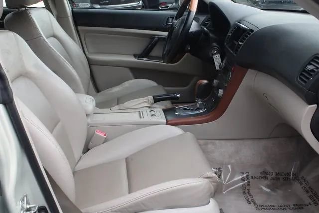 Used 2005 Subaru Outback 3.0R L.L. Bean image 36