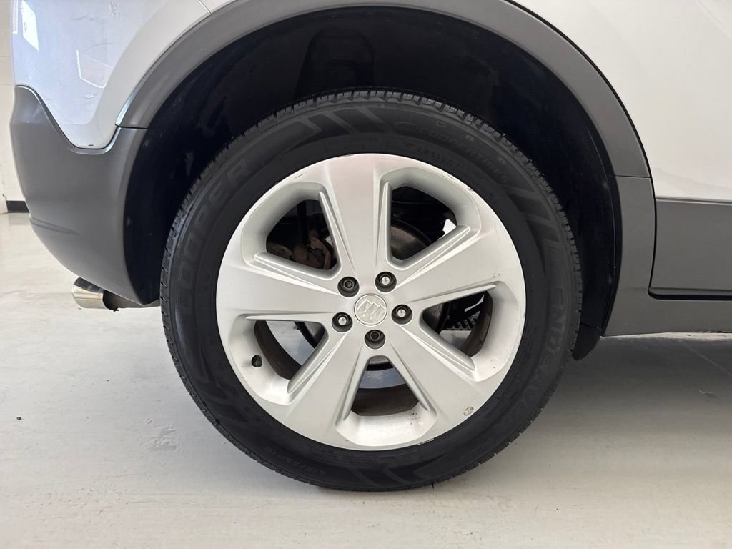 Used 2016 Buick Encore Convenience FWD image 9
