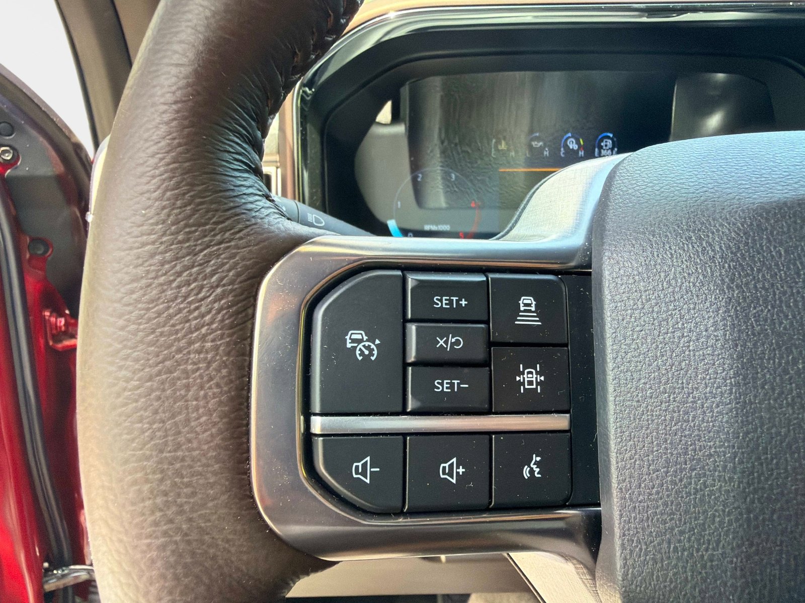 Used 2025 Ford F350 King Ranch AWD/4WD image 29