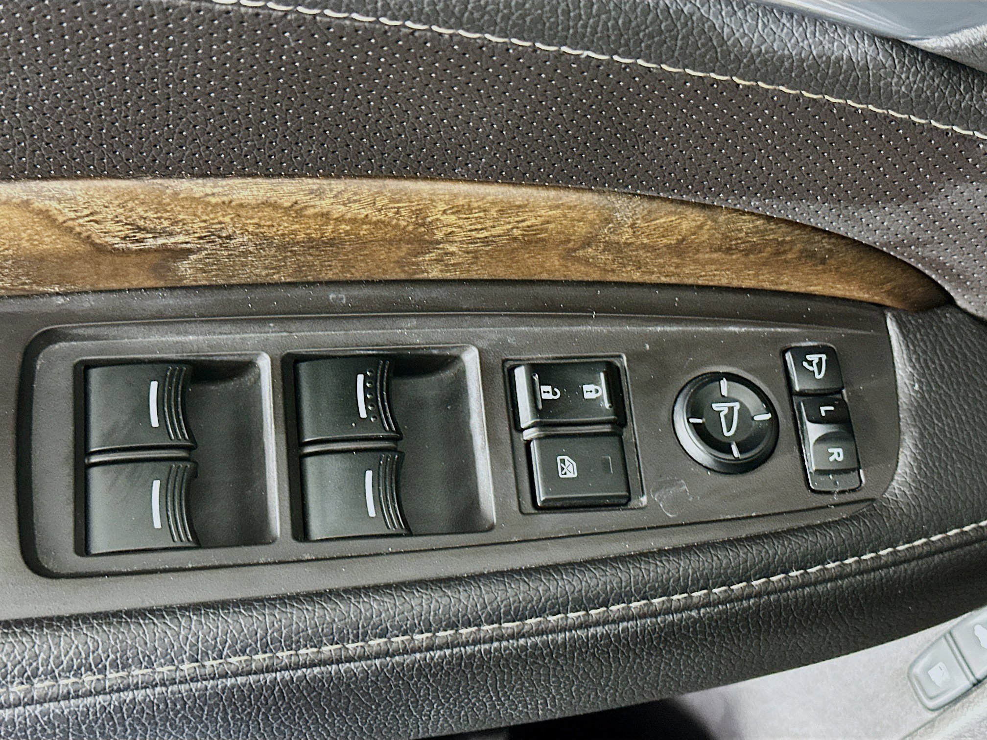 Used 2019 Acura MDX FWD w/ Technology Package image 15