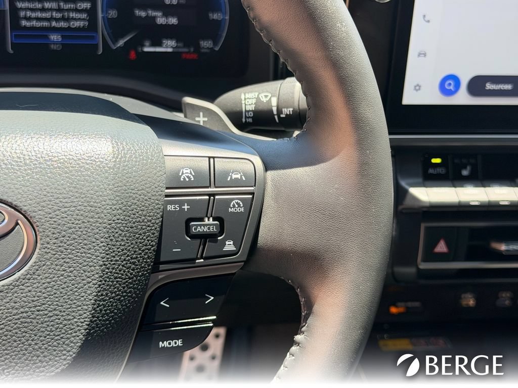 Used 2025 Toyota Camry XSE FWD image 16
