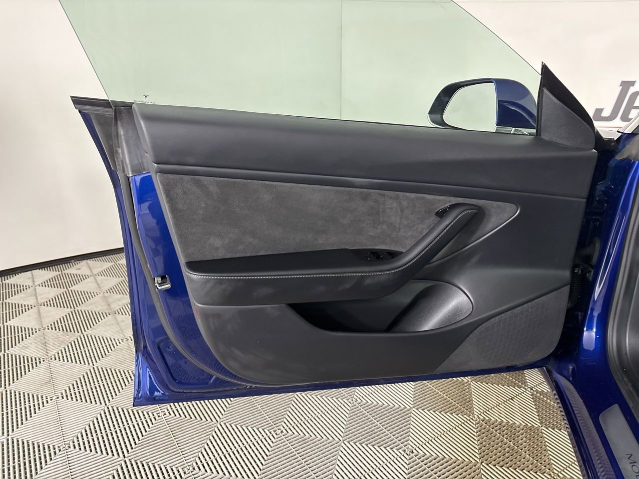 Used 2020 Tesla Model 3 Long Range image 7