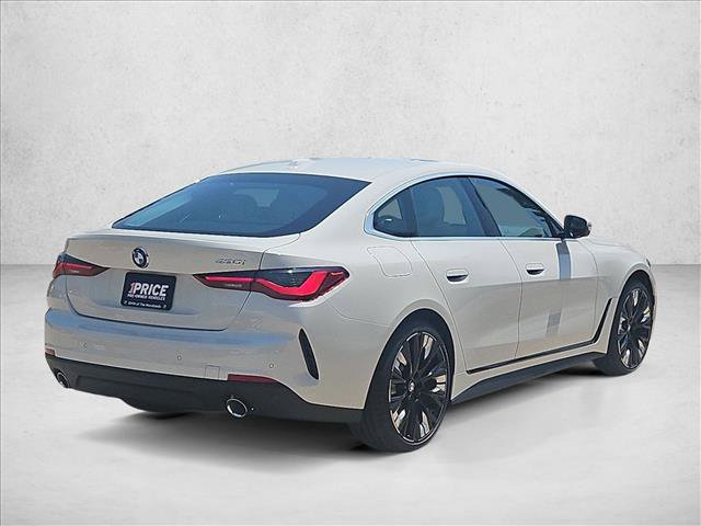 Used 2026 BMW 430i w/ Premium Package RWD image 5