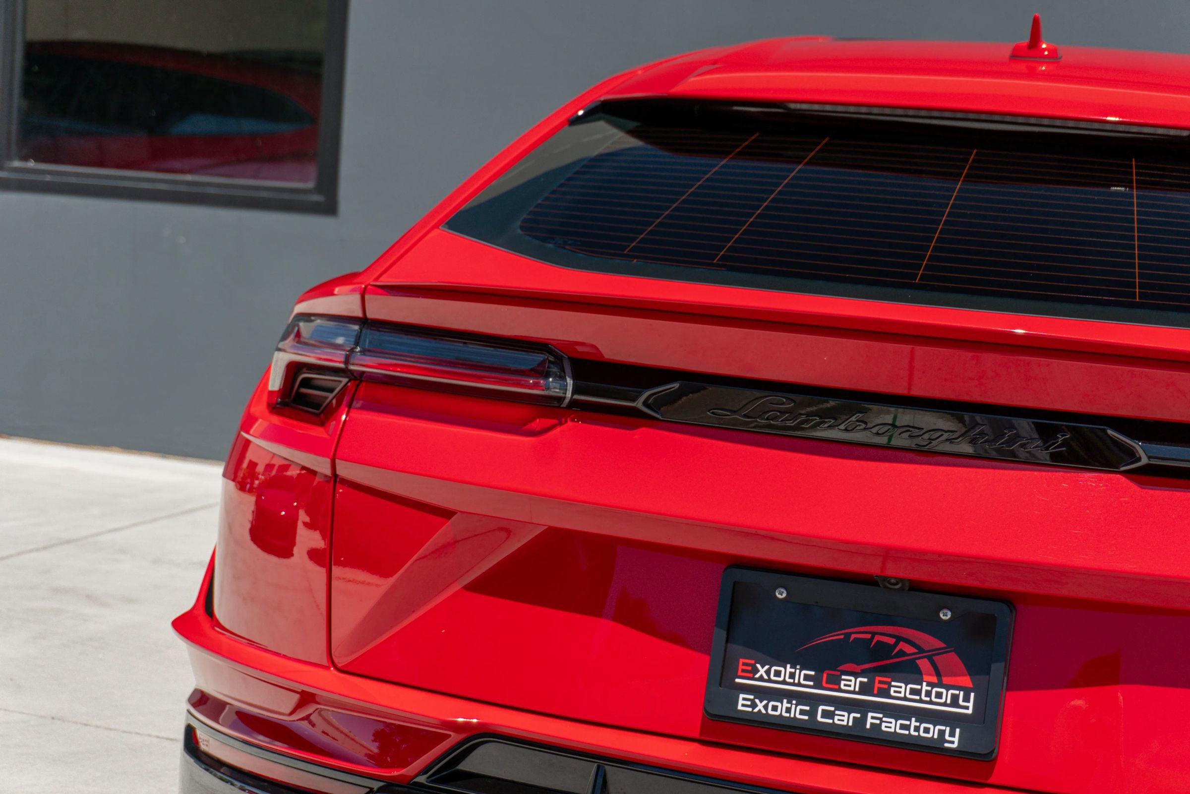 Used 2024 Lamborghini Urus S AWD/4WD image 44
