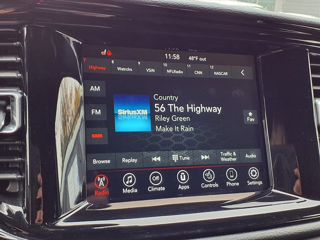 Used 2024 Dodge Durango SXT image 9