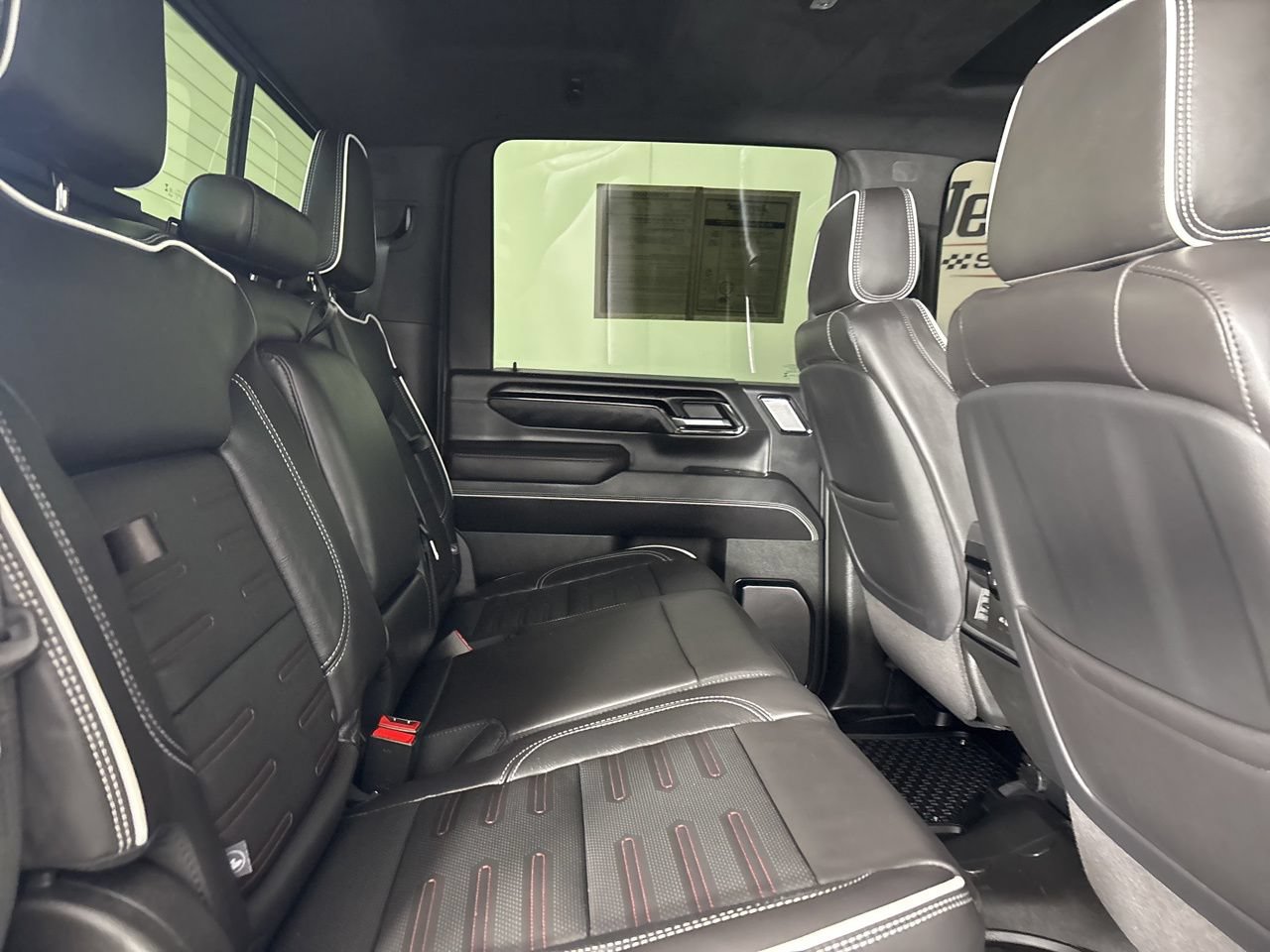 Used 2026 GMC Sierra 2500 AT4X AWD/4WD image 28