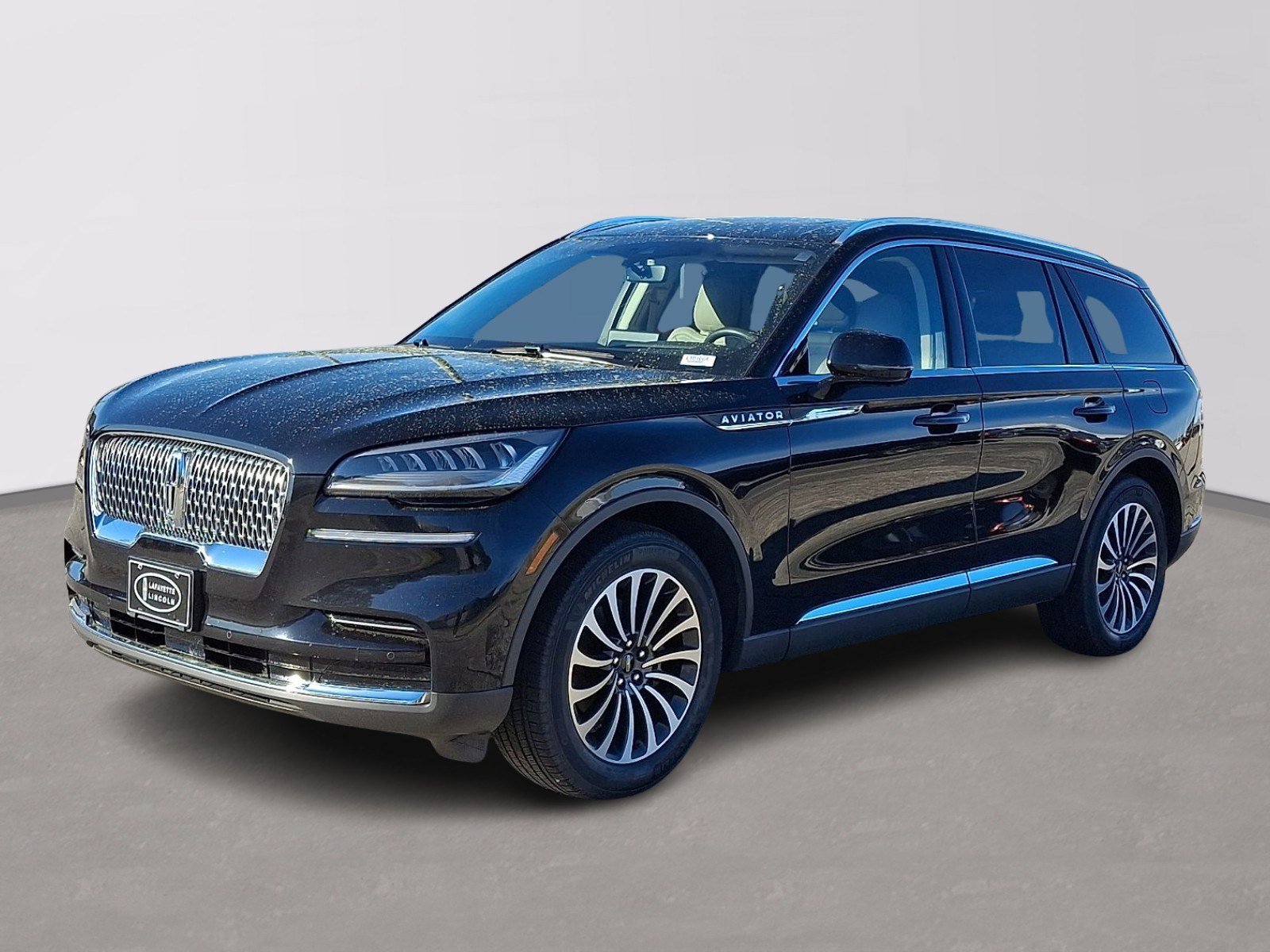 Certified 2023 Lincoln Aviator Reserve w/ Equipment Group 201A image 3
