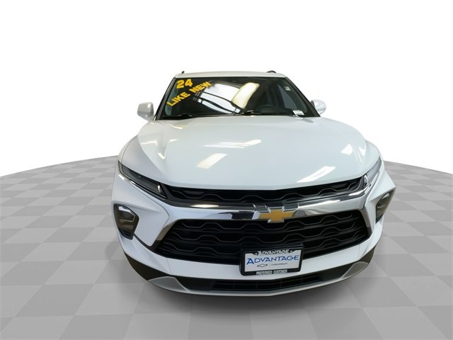 Certified 2024 Chevrolet Blazer LT w/ Convenience Package image 3