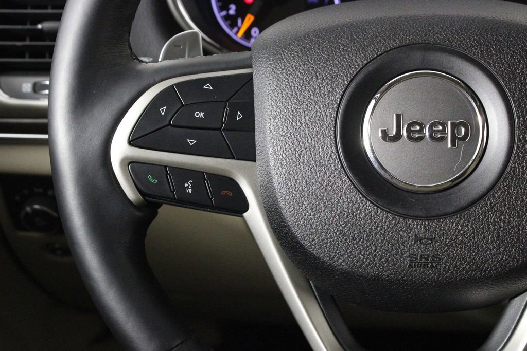 Used 2017 Jeep Grand Cherokee Limited w/ Trailer Tow Group IV image 25