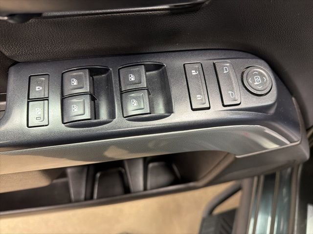 Used 2019 Chevrolet Silverado 3500 LT AWD/4WD image 16