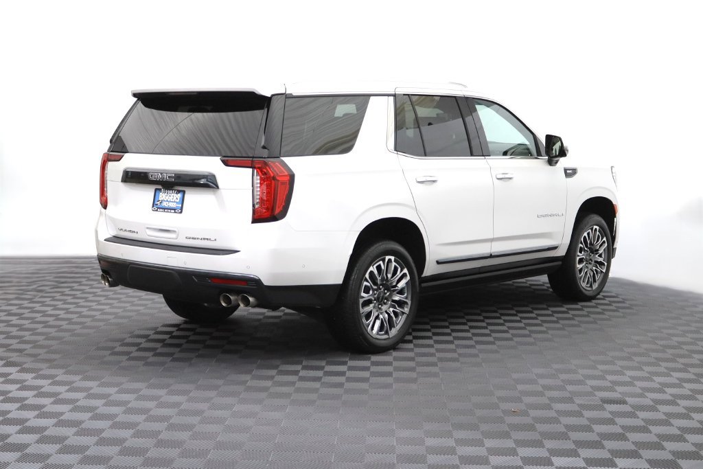 Certified 2024 GMC Yukon Denali Ultimate AWD/4WD image 6