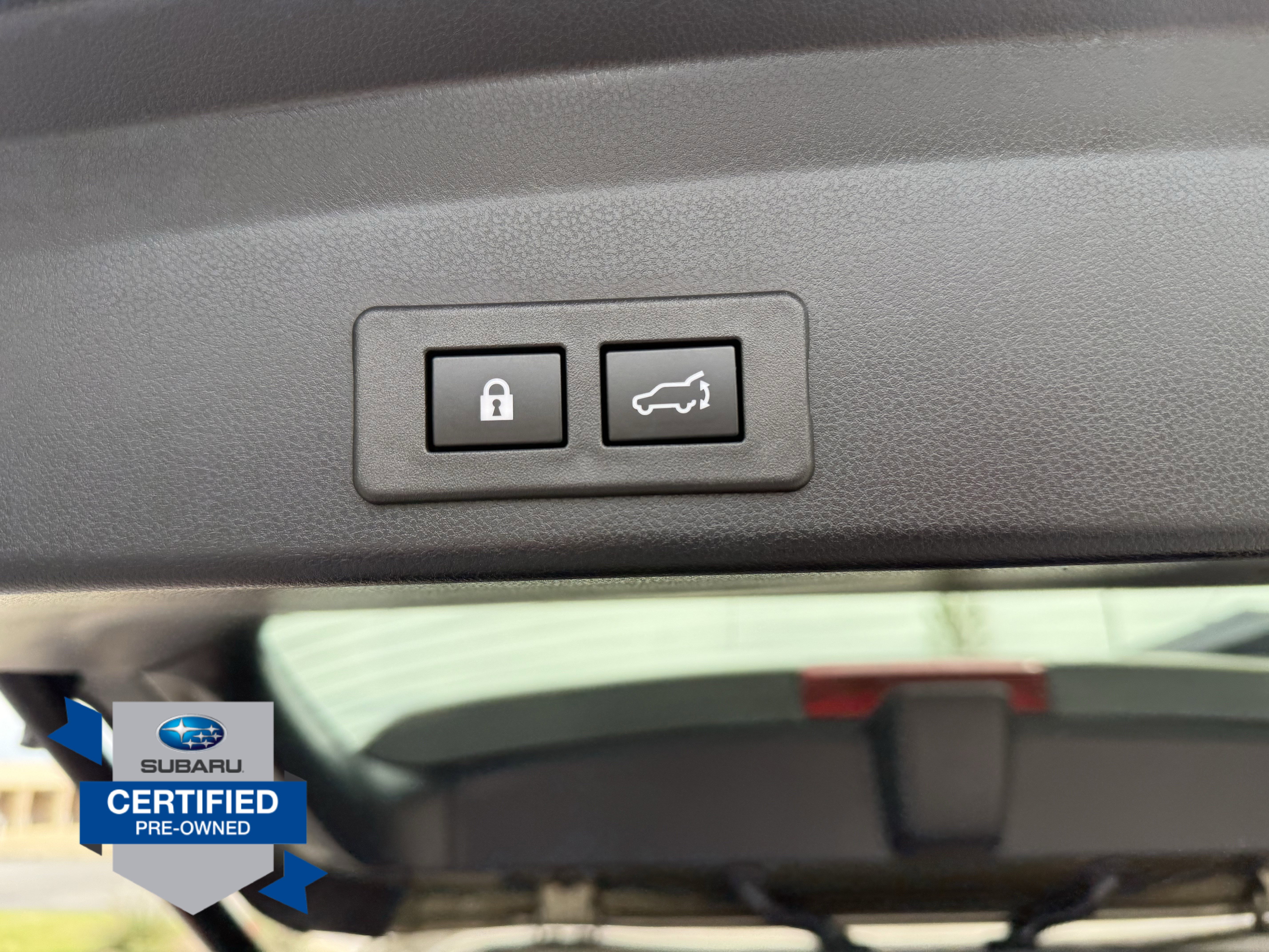 Used 2025 Subaru Ascent Touring AWD/4WD image 10