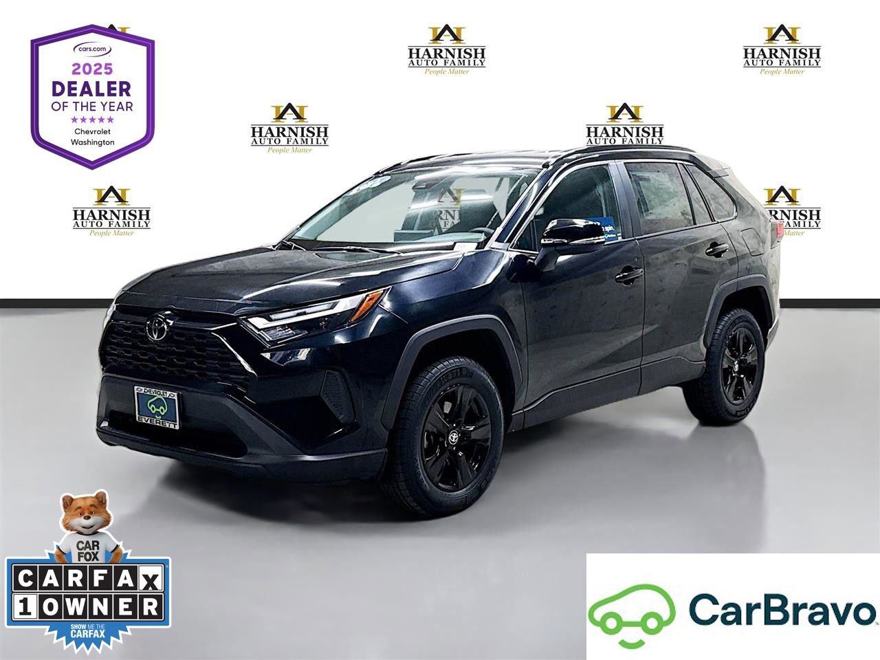 Used 2024 Toyota RAV4 XLE FWD image 1