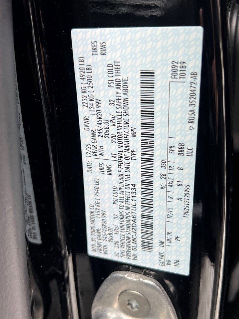 New 2026 Lincoln Corsair Reserve image 26