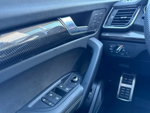 Used 2023 Audi SQ5 Premium Plus w/ Premium Plus Package AWD/4WD image 19