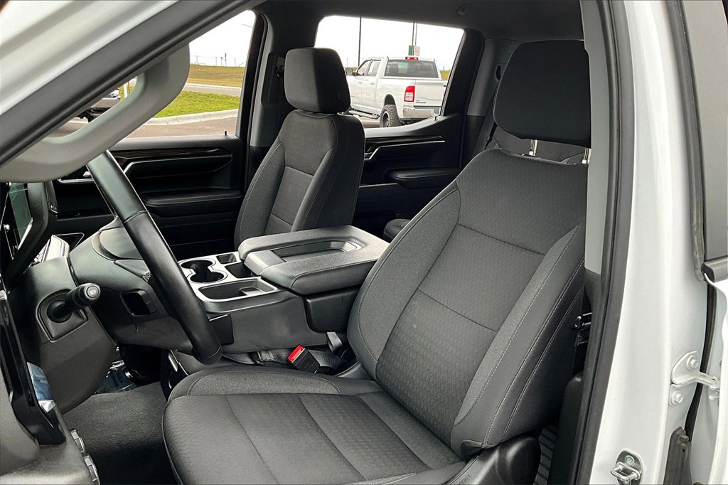 Used 2023 Chevrolet Silverado 1500 RST image 26