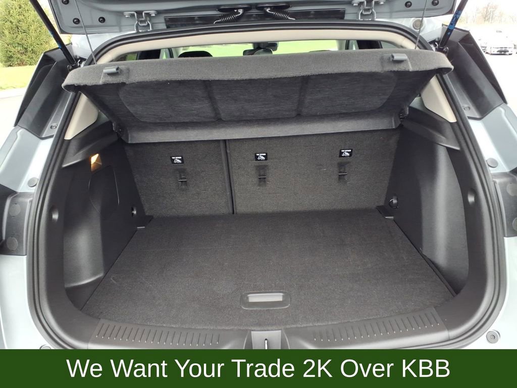 Used 2023 Buick Encore GX Select w/ Safety Package II image 18