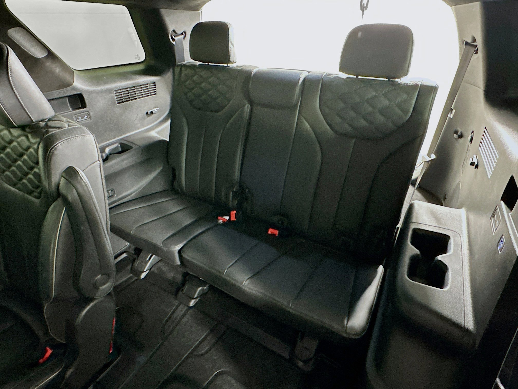 Used 2021 Hyundai Palisade Calligraphy image 30