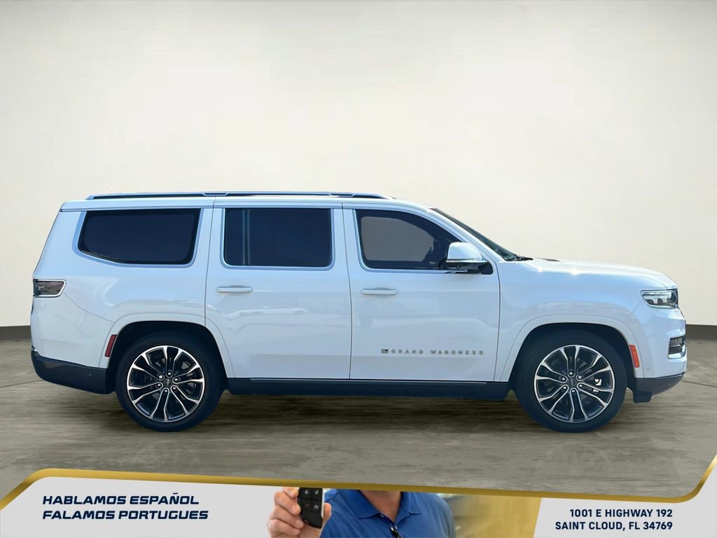 Used 2022 Jeep Grand Wagoneer Series III w/ HD Trailer Tow Package image 7