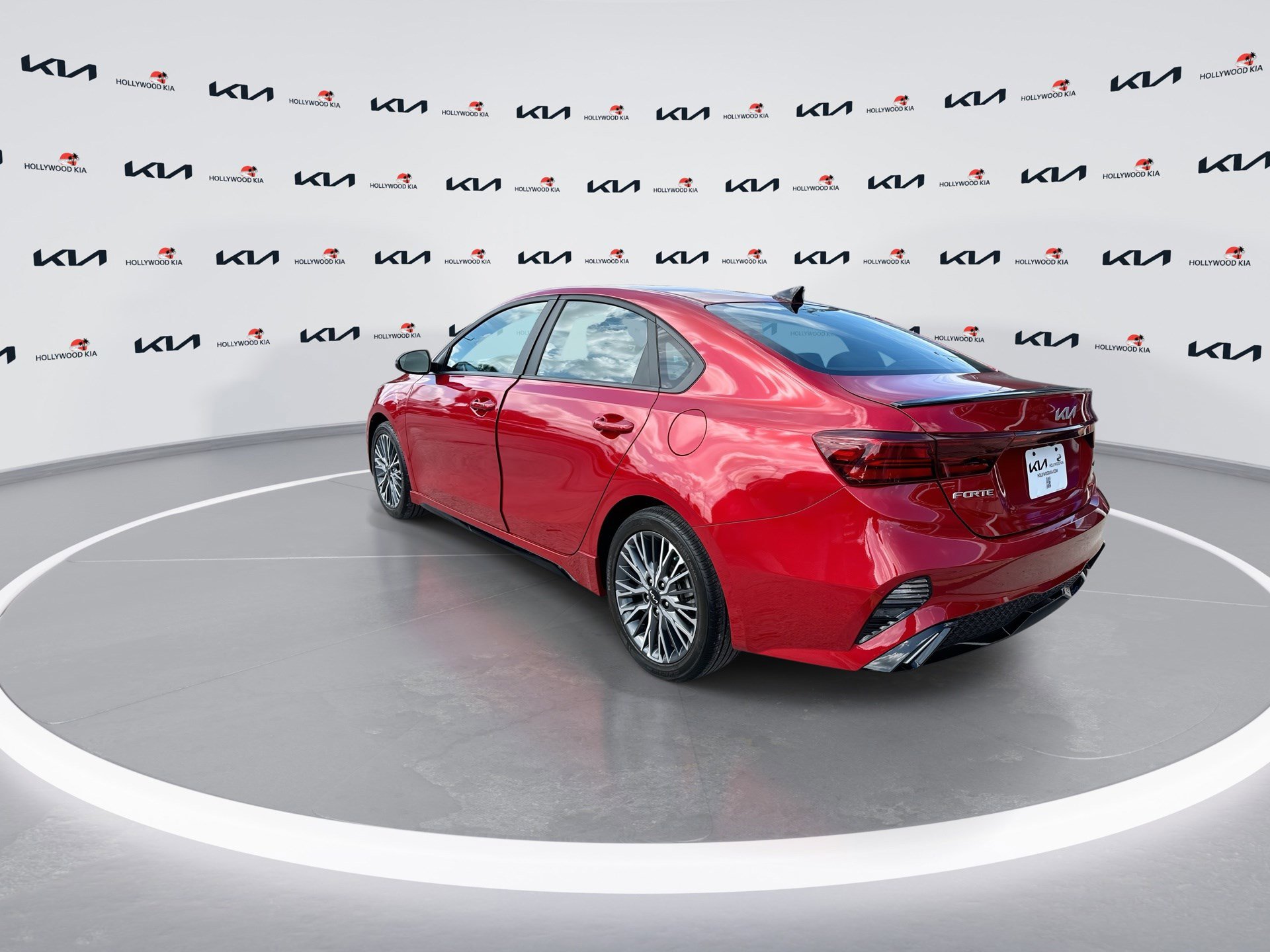 Used 2024 Kia Forte GT-Line w/ GT-Line Premium Package image 6