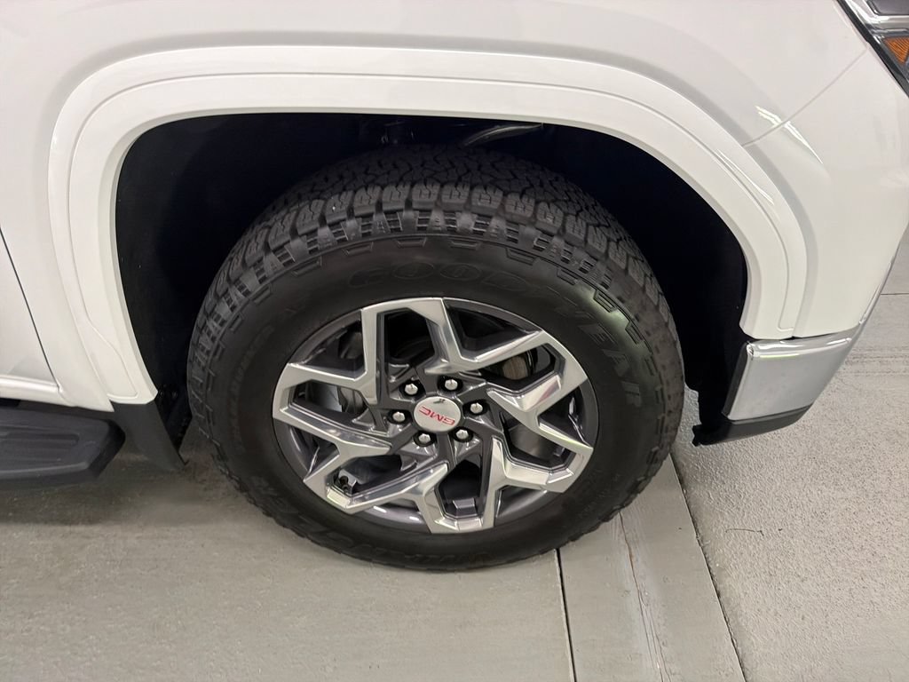 Used 2026 GMC Sierra 1500 SLT w/ SLT Premium Plus Package AWD/4WD video 4