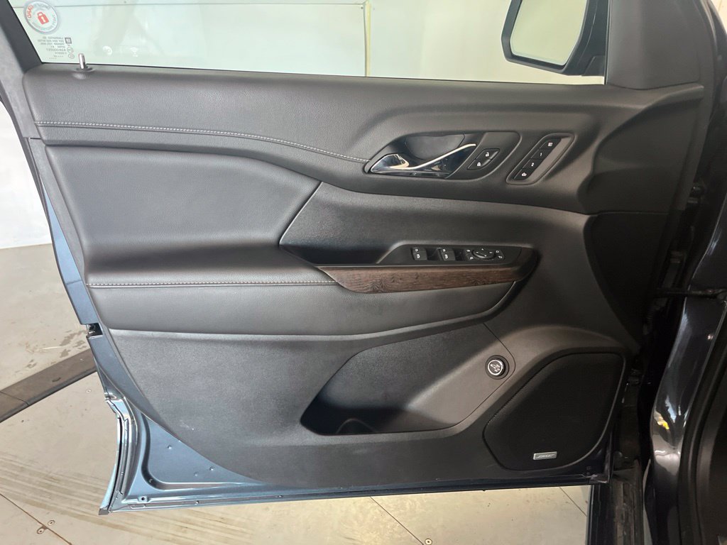 Used 2022 GMC Acadia Denali AWD/4WD image 27