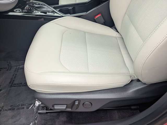 Used 2025 Kia Niro EX FWD image 19