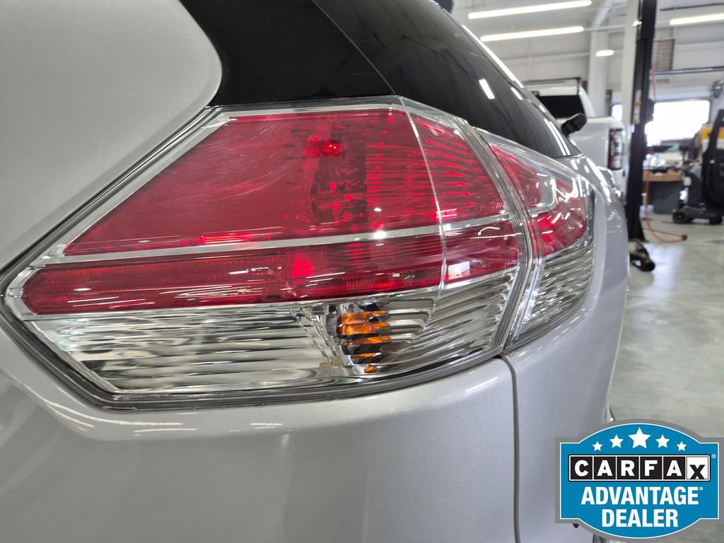 Used 2015 Nissan Rogue SL image 89