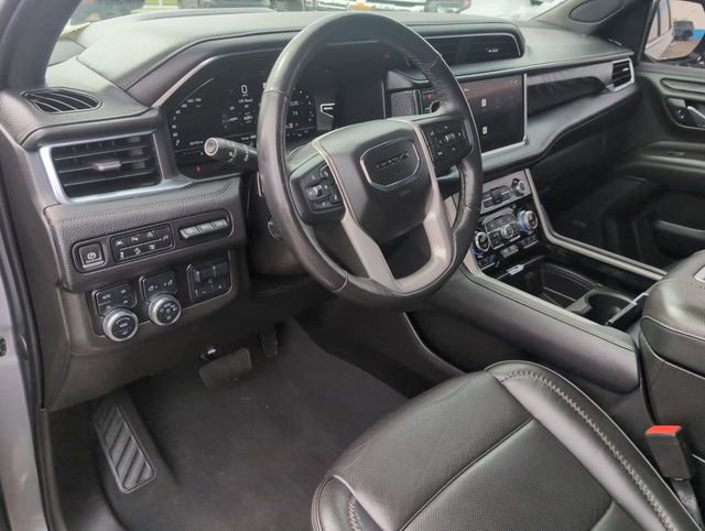 Certified 2022 GMC Yukon Denali w/ Denali Ultimate Package image 16