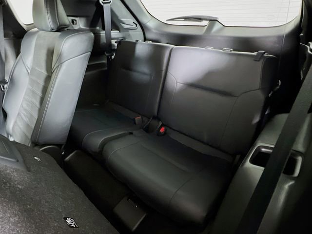 Used 2024 Mitsubishi Outlander SE image 34