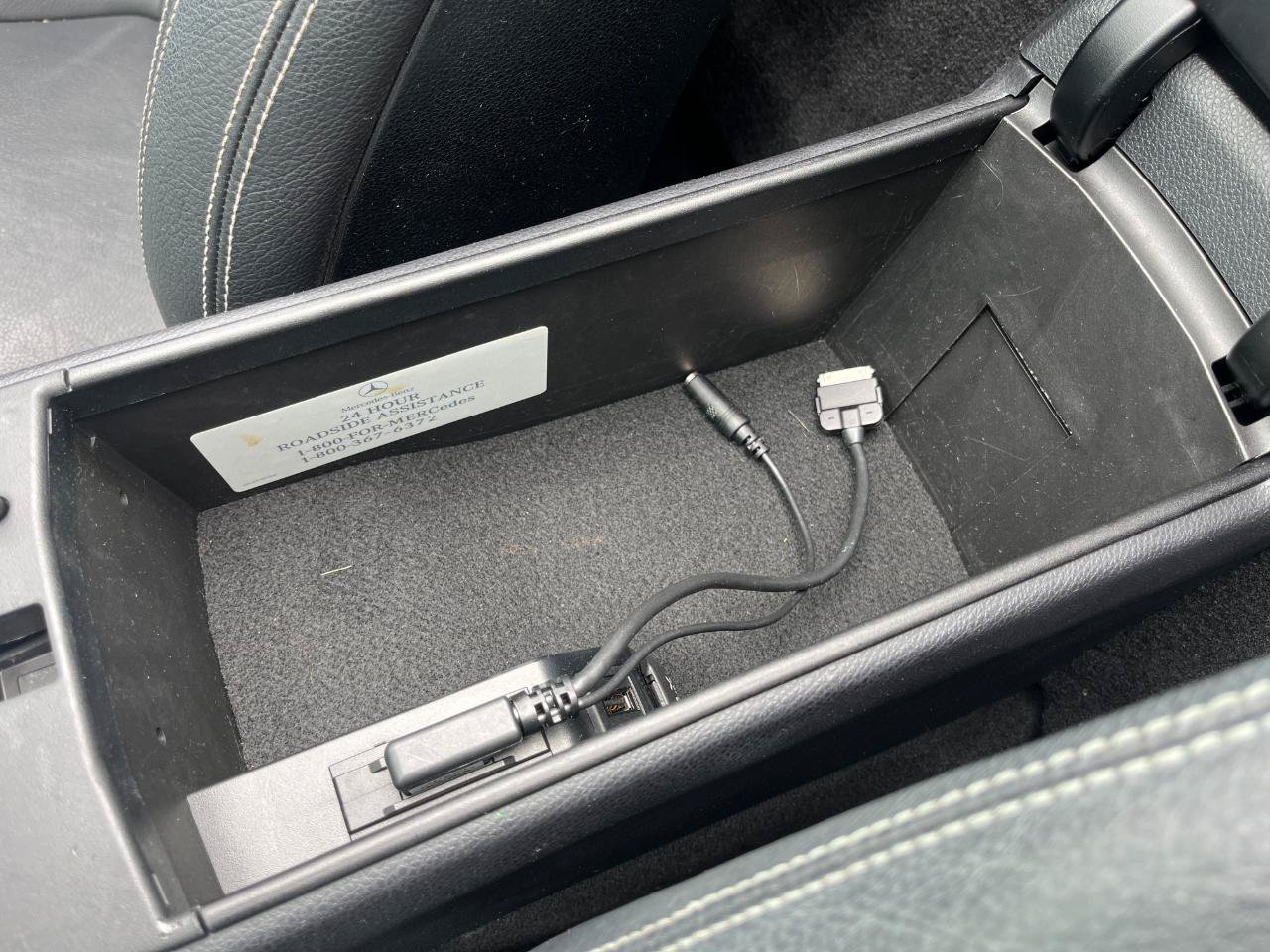 Used 2012 Mercedes-Benz SLK 350 image 39