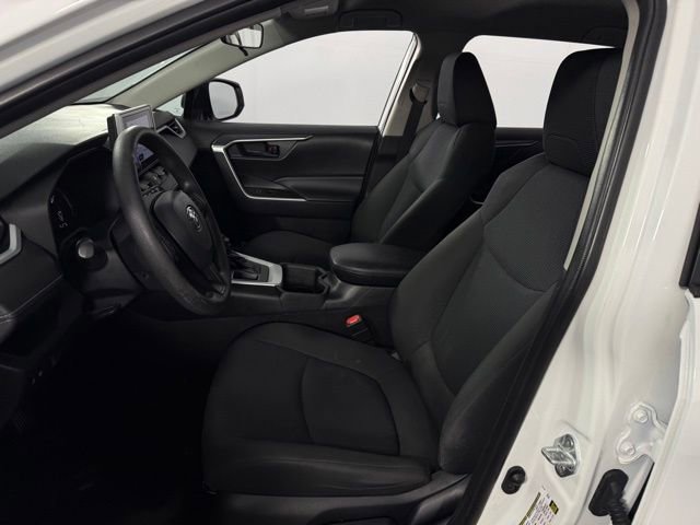 Used 2024 Toyota RAV4 LE image 14